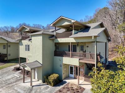 1729 Watercrest Way D