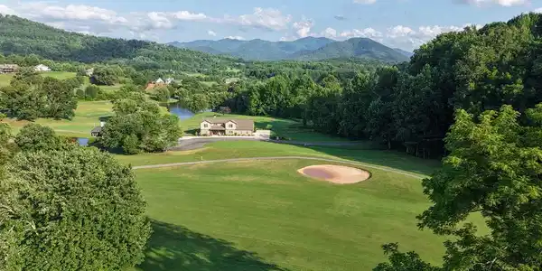 Image 3: Situated on the 13th Fairway!