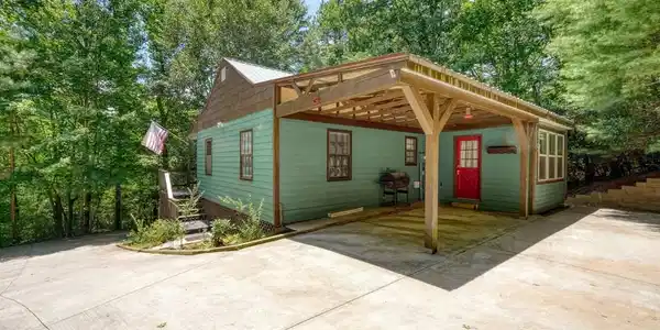 4777 Laurel Mountain Road