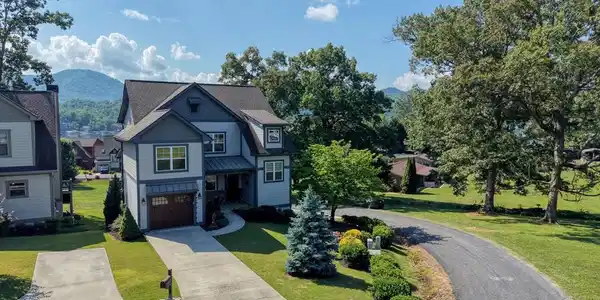 31 Elf School Lane