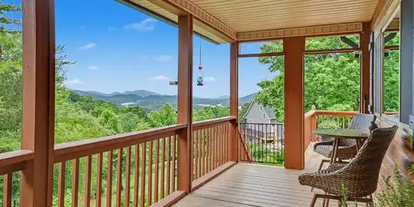 115 Dan Knob Overlook