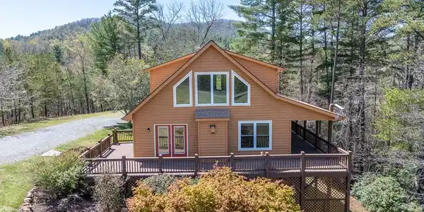 44 Stillwood Trail
