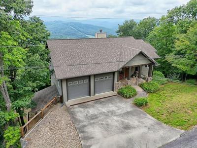 990 Hickory Nut Mountain Rd.
