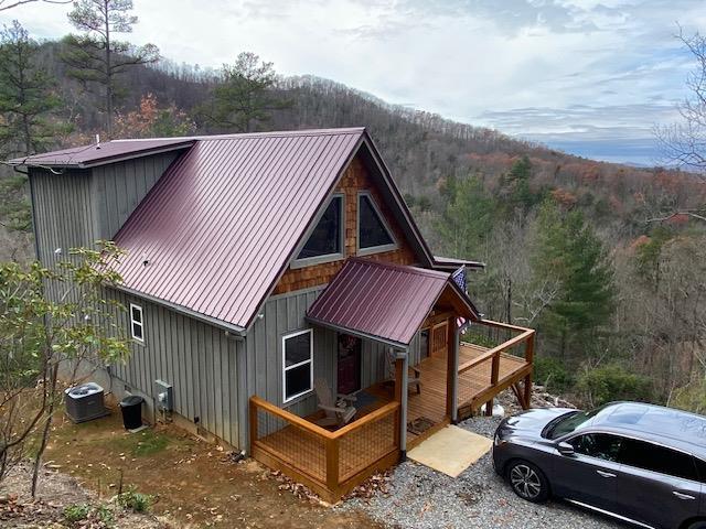 Image 3: Nestled in Western North Carolina
