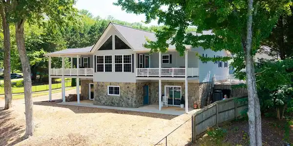 354 Harrison Circle