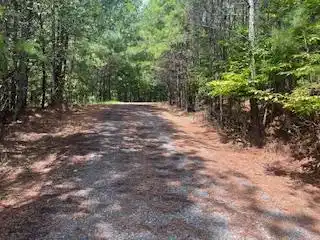 na Emelia Road