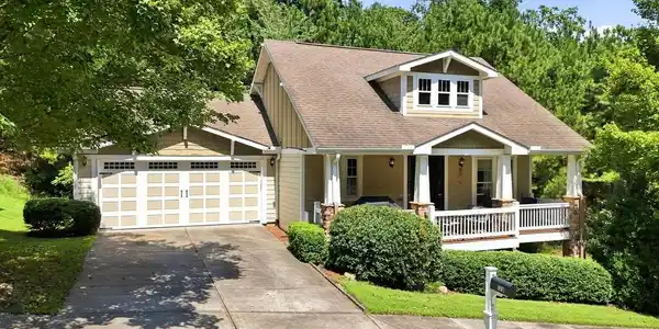 128 Summit View Drive
