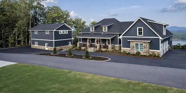 609 Winding Ridge