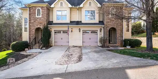 476 Licklog Ridge