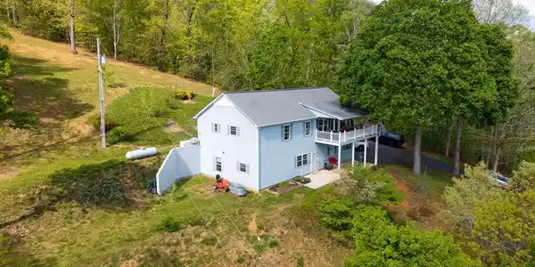 619 Pounding Mill Loop