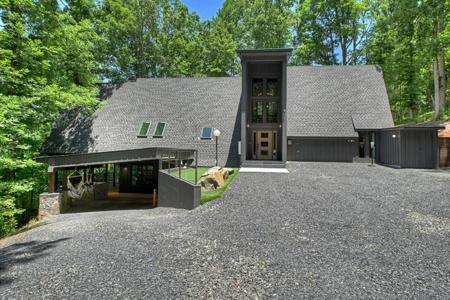 115 Pine Cone Road