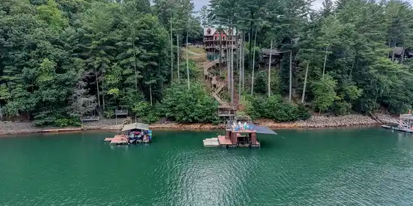514 Browns Cove Road