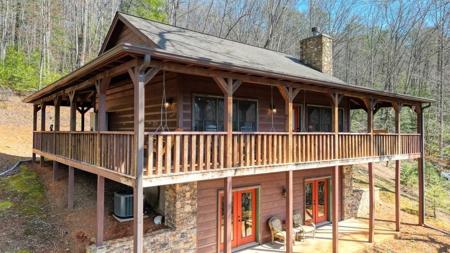 384 Barefoot Road