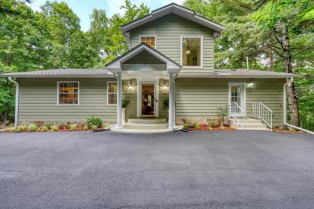 549 Cook Mountain Drive