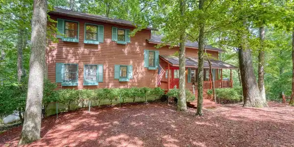 854 Frog Pond Road