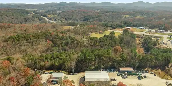 Image 3: Additional View