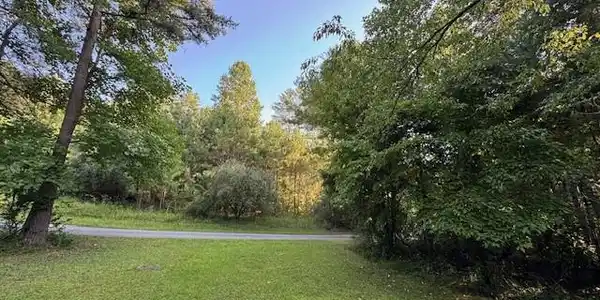 1.18 Newberry Drive