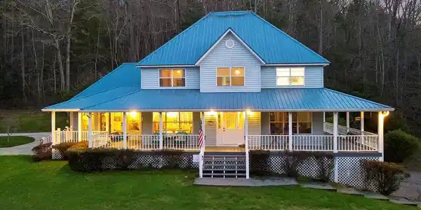 1762 Caney Creek