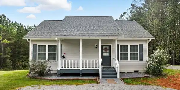 716 Old Pleasant Valley