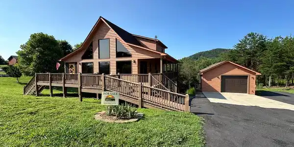 15 Stillwood Trail