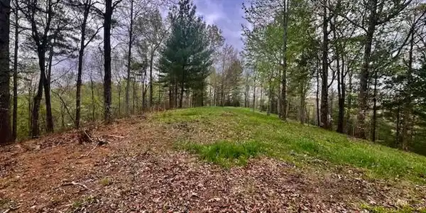 TR1-23 Majestic Mountain Trail