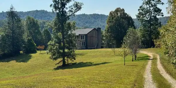 89 Simmons Ridge