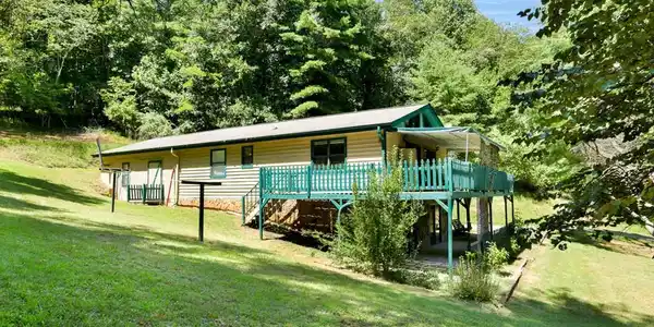 322 Hall Road
