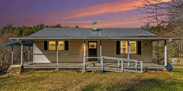 595 N Wildlife Trail