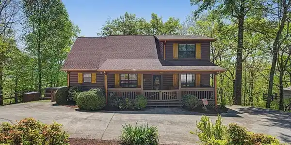 1488 Walnut Rdg