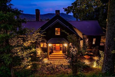239 Ridge Top Drive