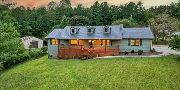 951 Elrod Road