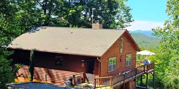 430 Tulip Lane
