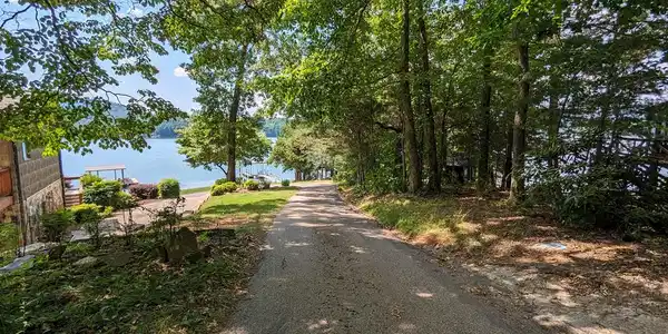 Image 2: Short Distance to Lakefront Private Dock