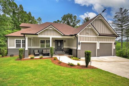 44 Brookside