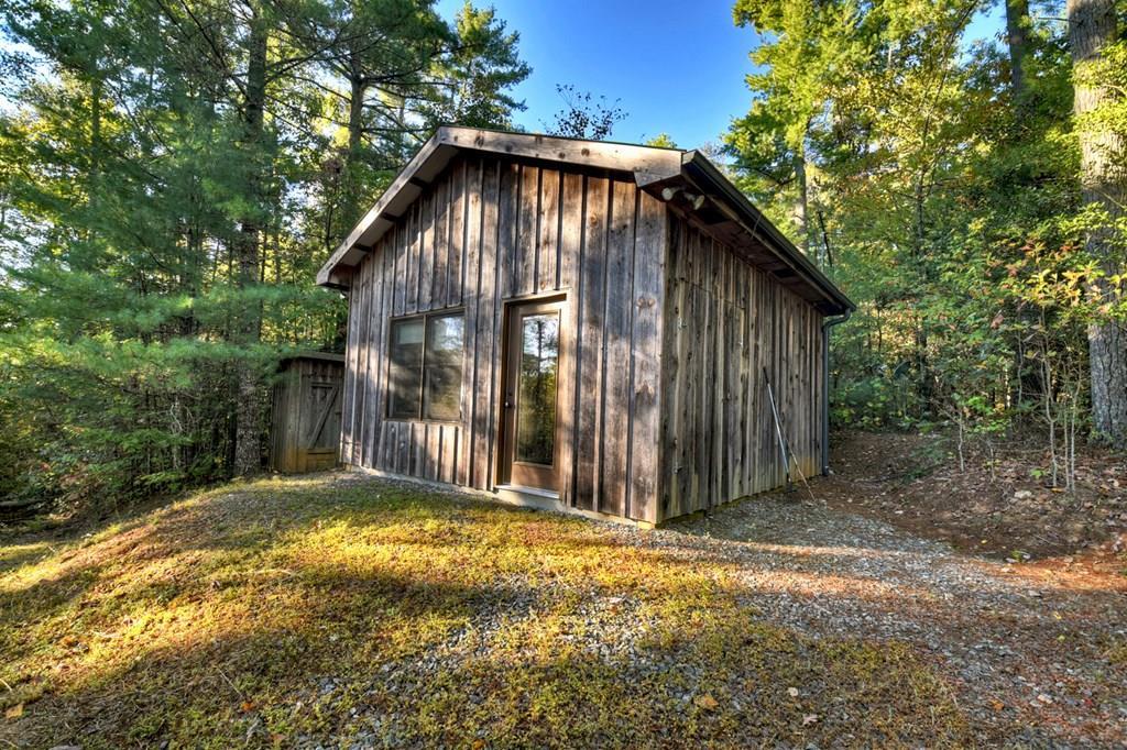 Image 1: Main View