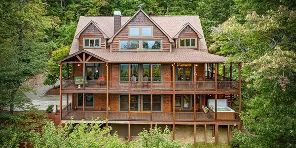 260 Huckleberry Hollow