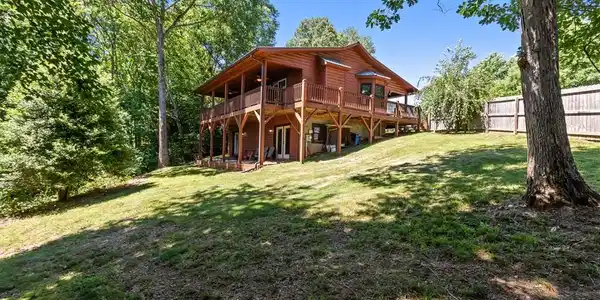 117 Carson Lane