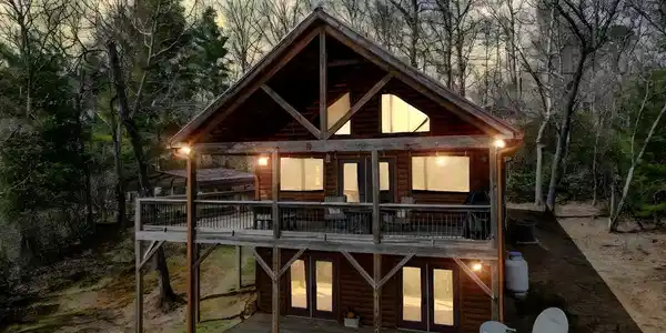 60 Silver Fox Circle
