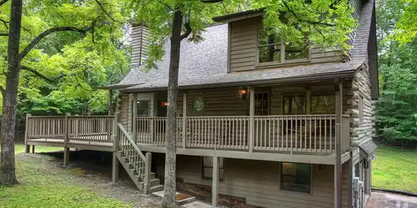 6162 Hardscrabble Road