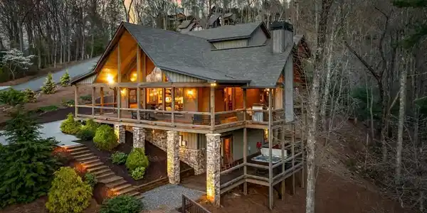 470 Blue Ridge Heights Drive