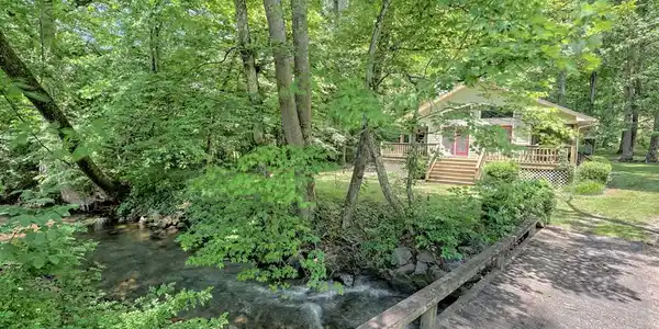 9212 Tusquittee Road