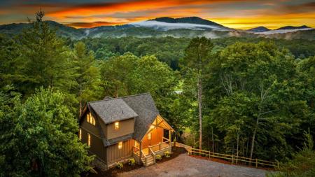 144 Highlands Gap