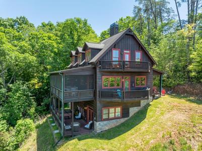 87 Riverview Circle