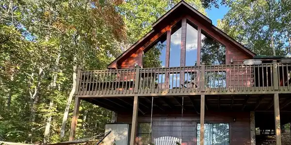 340 Skyland Trail