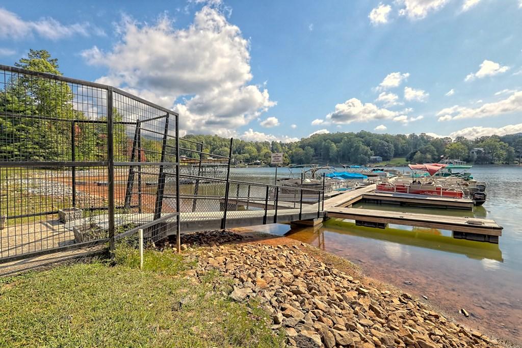 Image 3: Deeded Boat Slip located in Community Dock