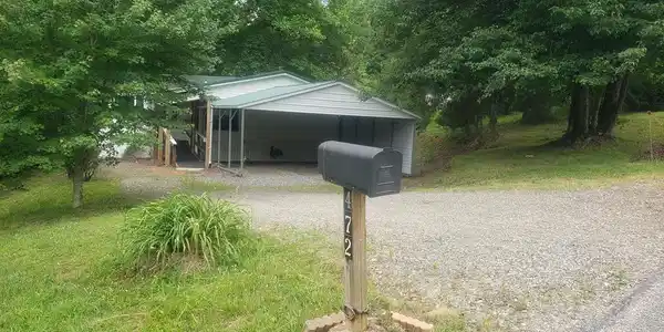 472 Barnard Road