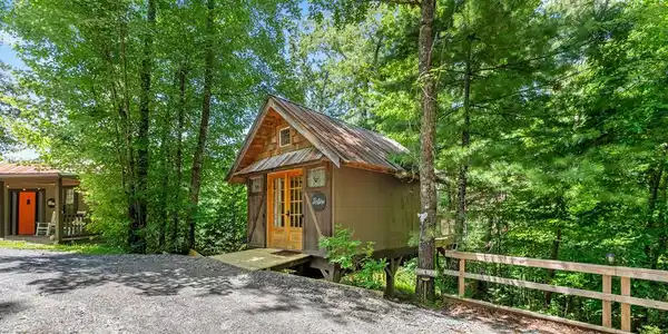 120 Community Hill Drive