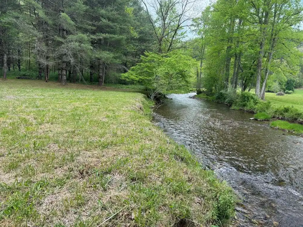Image 1: Main View