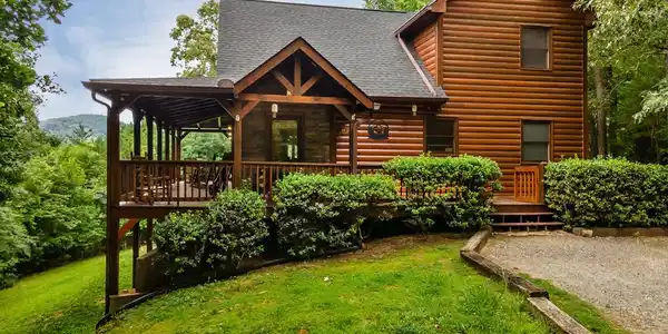 93 Deer Hunter Trail