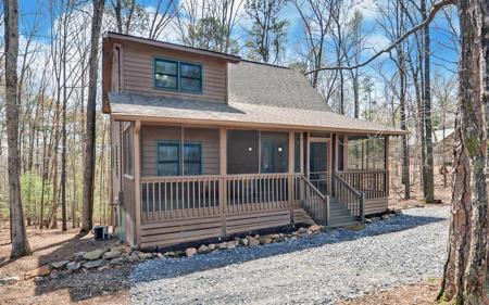 967 Lemmon Lane